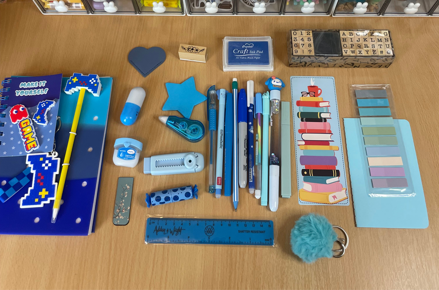 25 Stationery Bookish Bundle